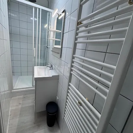 Apartment Petit Cocon Pres Des Grottes De Perrier